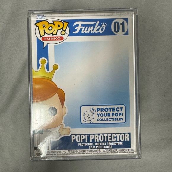 Funko Pop Plastic Protector - Picture 2 of 3